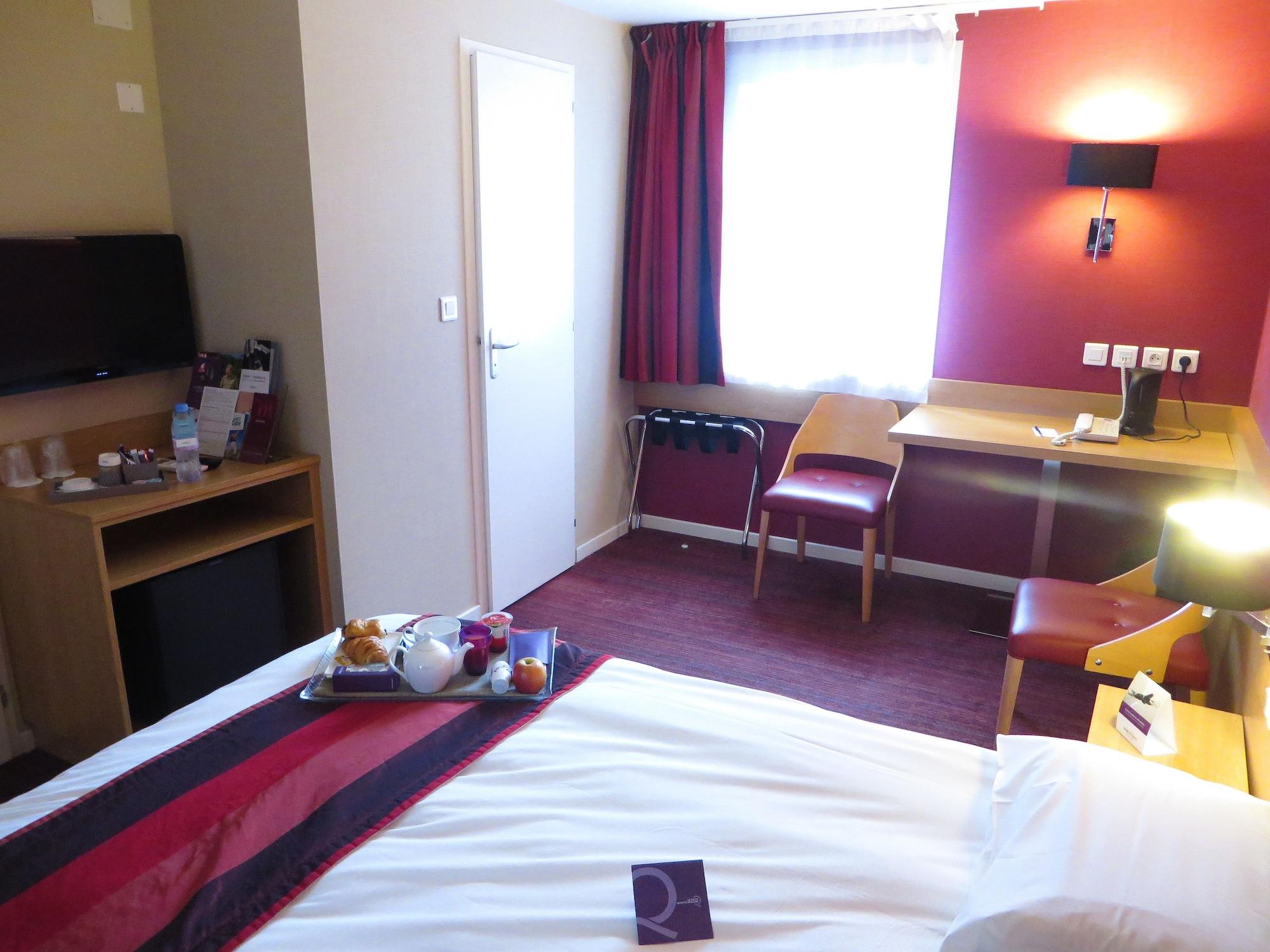 Mercure Hexagone Luxeuil Buitenkant foto