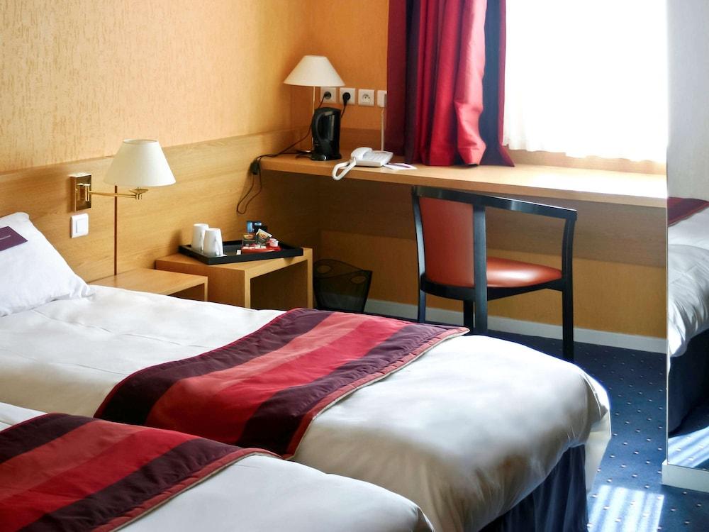 Mercure Hexagone Luxeuil Buitenkant foto
