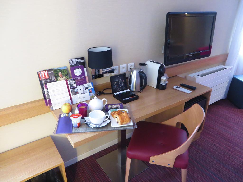 Mercure Hexagone Luxeuil Buitenkant foto
