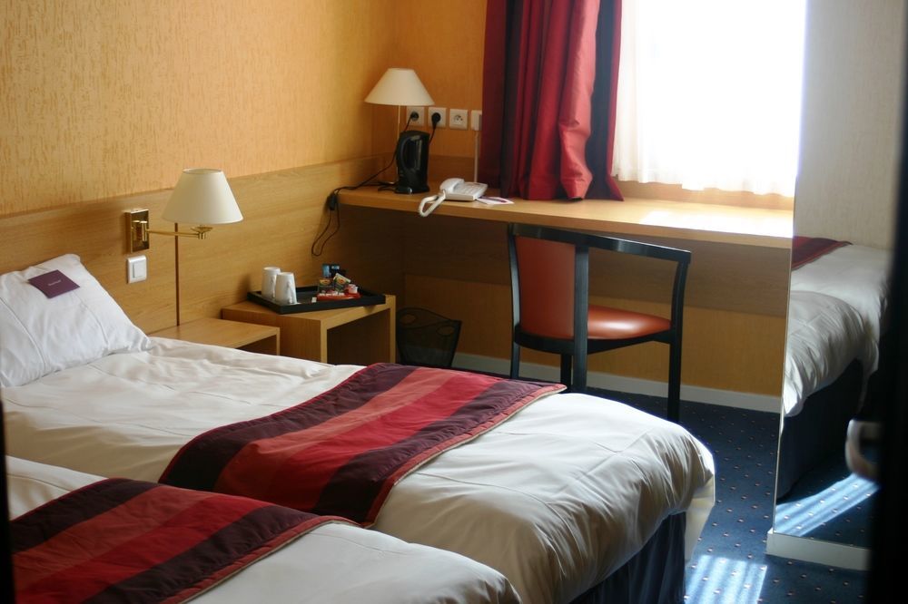 Mercure Hexagone Luxeuil Buitenkant foto