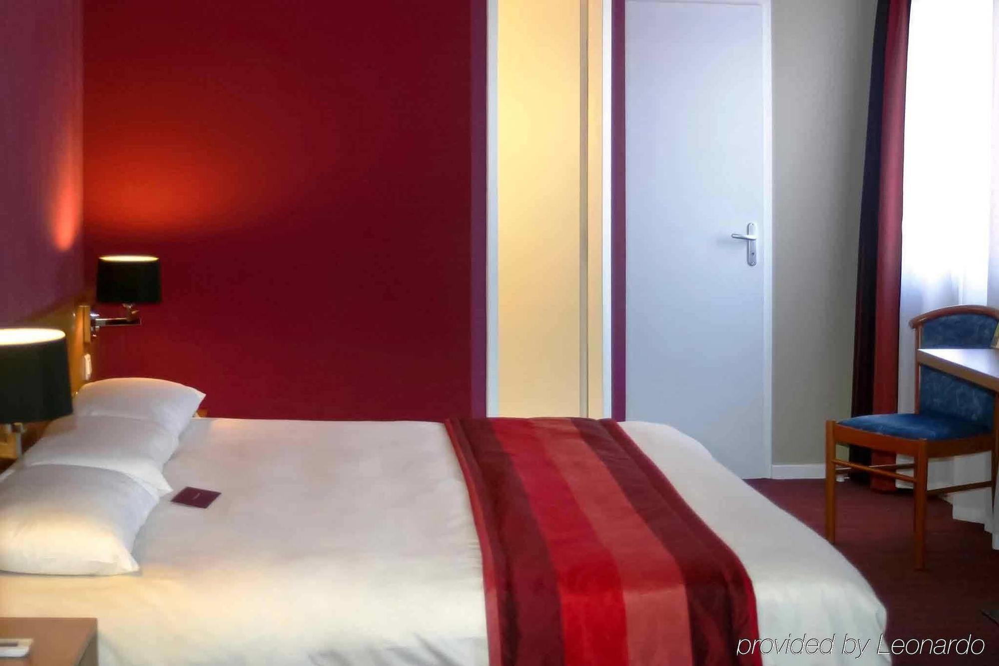 Mercure Hexagone Luxeuil Buitenkant foto